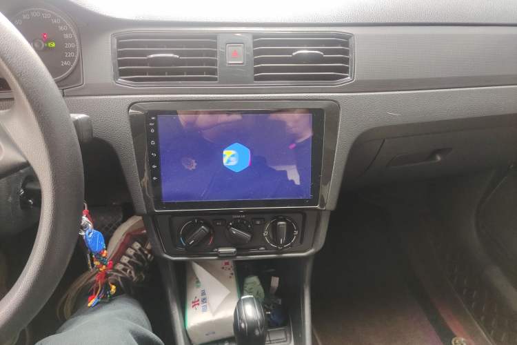 Used Volkswagen Santana 2019 1.5L Automatic Fashion Edition China VI Audio And AC Panel