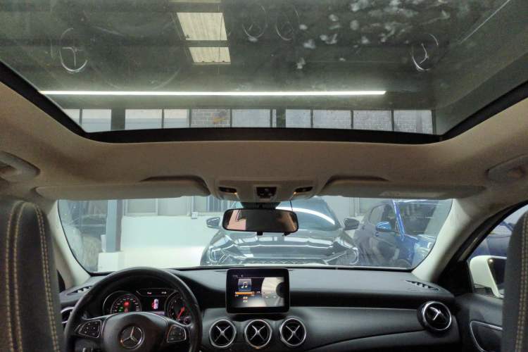 Used Mercedes-Benz GLA 2017 GLA 200 Fashion Model
