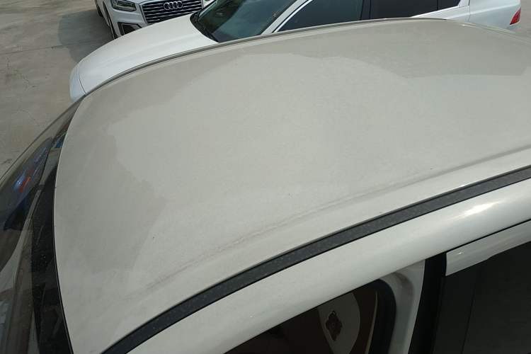 Used Wuling Hongguang MINIEV 2025 Four-Door Version Advanced Edition Roof