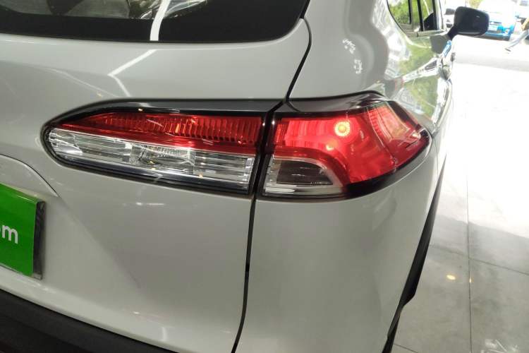 Used Toyota FRONTLANDER 2022 2.0L CVT Leading Edition Right Rear Taillight