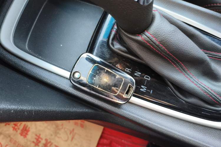 Used Chevrolet Monza 2020 Light Hybrid RS 330T Automatic Thrill Edition Vehicle Key