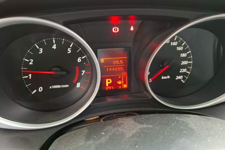 Used Mitsubishi ASX 2013 2.0L CVT Two-Wheel Drive Elite Edition Odometer Close Up