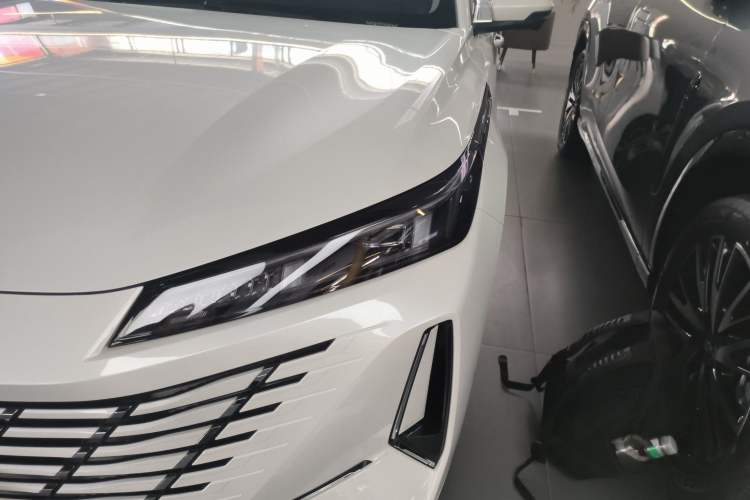 Used CHANGAN Eado PHEV 2025 Smart New Blue Whale 145KM Battleship Edition