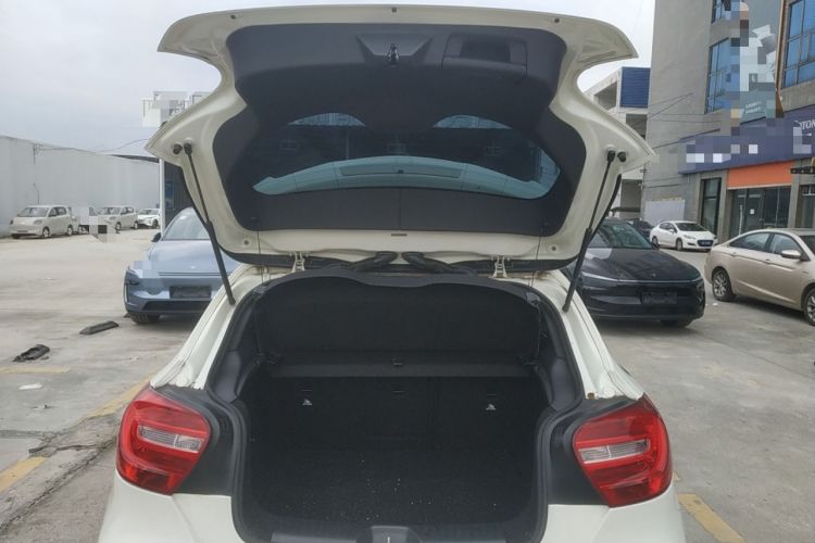 Used Mercedes-Benz A-Class (Import) 2013 A 180 Fashion Model
