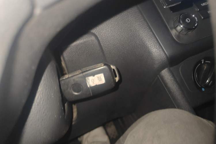 Used Volkswagen Polo 2011 1.4L Manual ZhiLe Edition