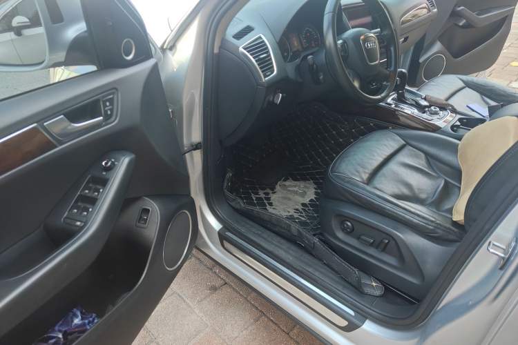 Used Audi Q5 2011 2.0TFSI Comfort Version