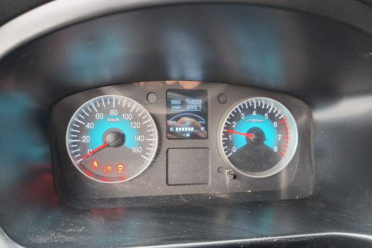 Used Jinbei Gold Hiace 2021 1.5L Passenger Vehicle Travel Lion 5-Seater
