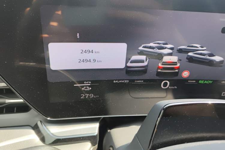 Used Audi Q6L e-tron 2026 First Launch Navigation Edition Odometer Close Up