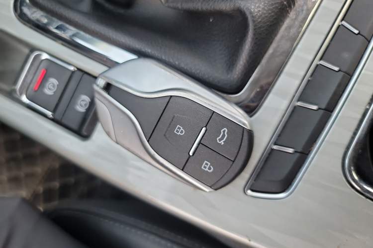 Used Hanteng X5 2018 1.5L Manual Elite Edition