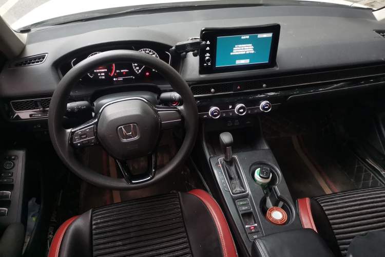 Used Honda Civic 2022 180TURBO CVT Shangdong Edition Center Console