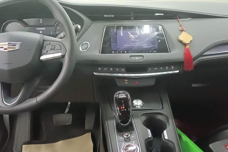 Used Cadillac XT4 2021 28T Two-Wheel Drive Tech Edition
