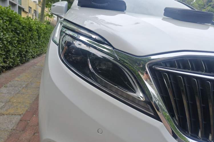 Used Buick GL8 2017 ES 28T Flagship Model China V Standard
