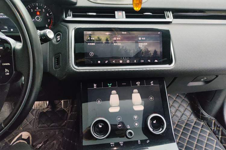 Used Land Rover Range Rover Velar 2018 P300 R-DYNAMIC S
