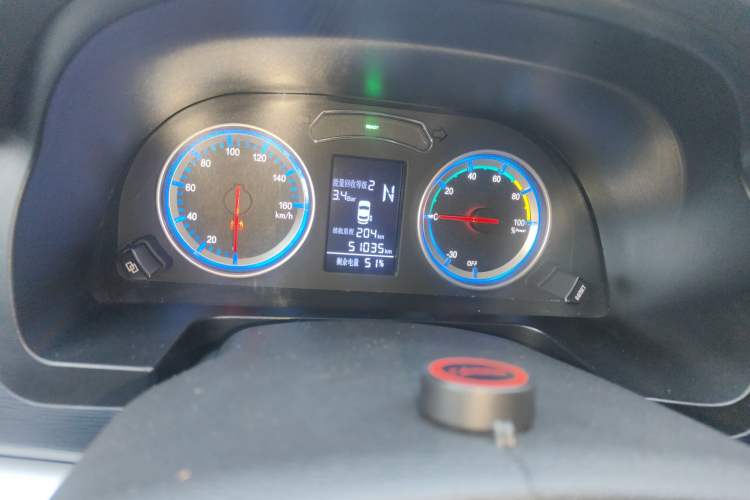 Used FORTHING Lingzhi M5 2022 Standard Version Base Model 7 Seats
