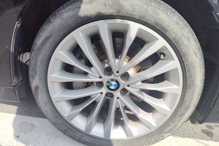 Used BMW 5 Series 2018 530Li Leading Edition Luxury Package