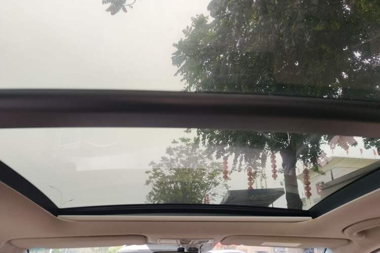 Used Hyundai Mistra 2014 1.8L Automatic Smart GLS Headliner