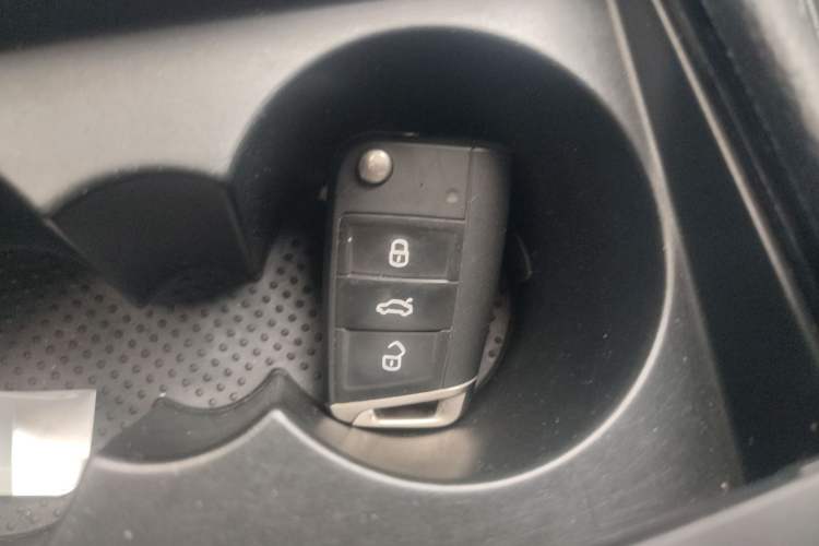 Used Skoda Superb 2016 TSI330 DSG Smart Drive Edition