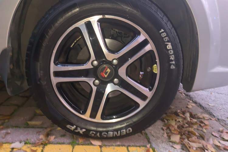 Used Chevrolet Lova 2010 1.4 AT Fashion Edition