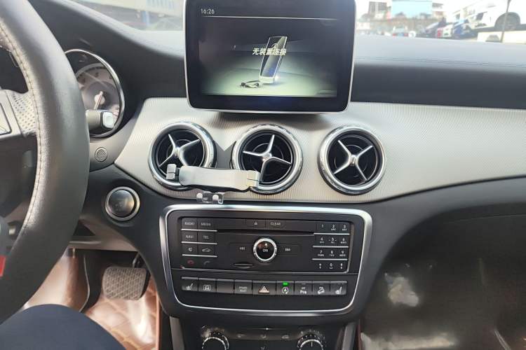 Used Mercedes-Benz GLA 2016 GLA 220 4MATIC Fashion Edition