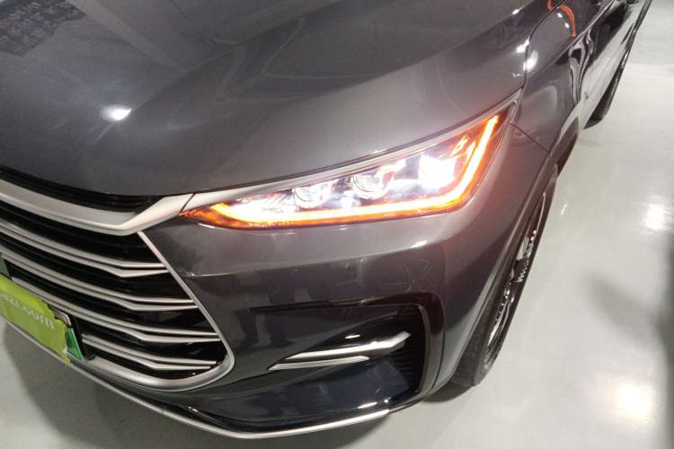 Used BYD Tang New Energy 2023 DM-i Champion Edition 112KM Prestige Model