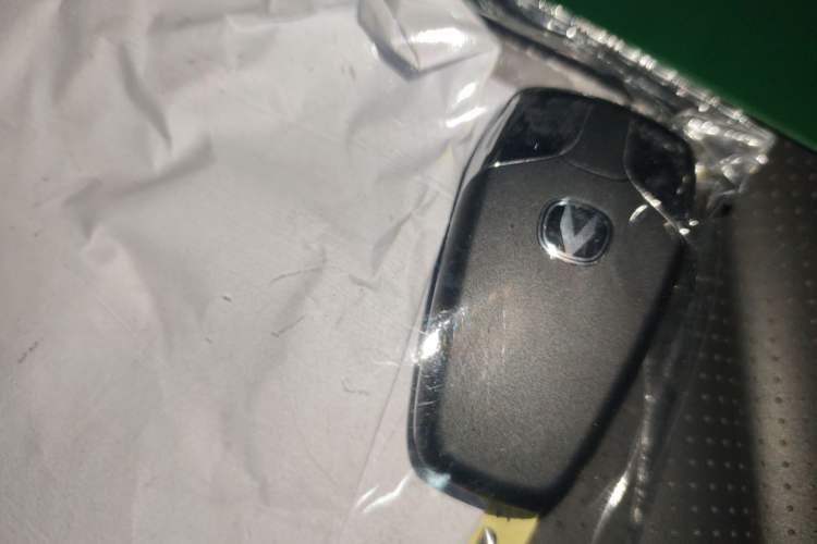 Used CHANGAN UNI-V 2022 1.5T Prestige Version
