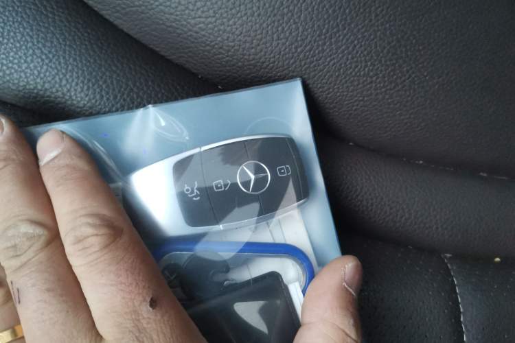 Used Mercedes-Benz GLC 2021 GLC 300 L 4MATIC Dynamic Model