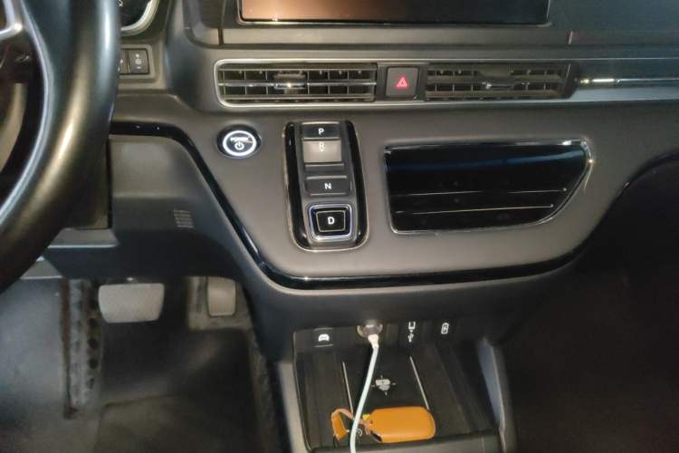 Used Honda Elysion 2022 2.0L eHEV Luxury First Edition
