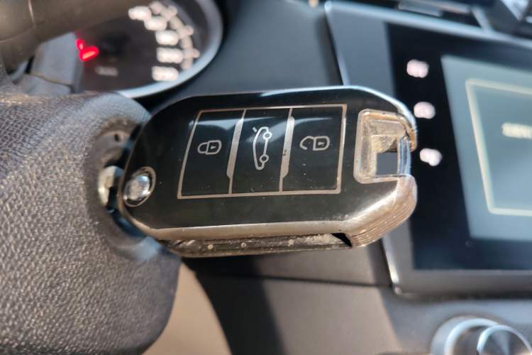 Used Peugeot 408 2015 1.2T Automatic Luxury Edition