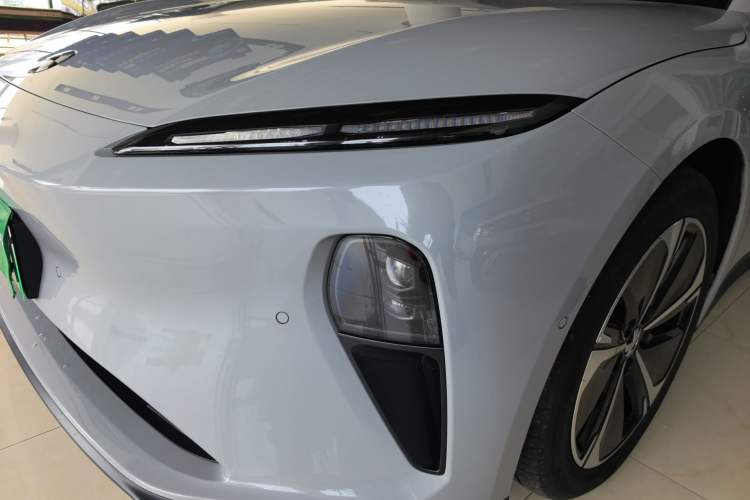 Used Nio ET5T 2024 75kWh Touring Left Front Headlight