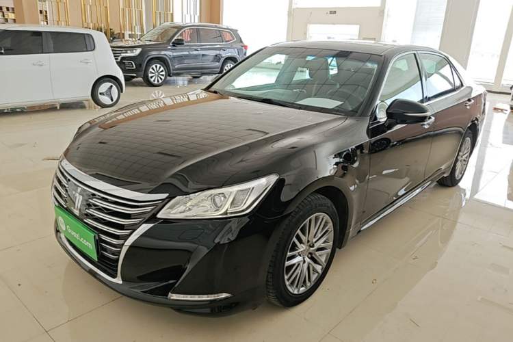 Used Toyota Crown 2017 2.0T Sport Edition Guazi used car, China used car export, Used car for sale, Used cars, Cheapest cars for sale