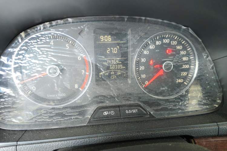 Used Volkswagen Lavida 2013 1.4TSI Manual Comfort Edition