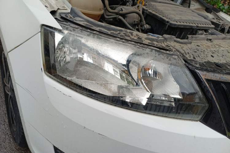 Used Skoda Rapid Spaceback 2014 1.6L Automatic Enjoyment Edition