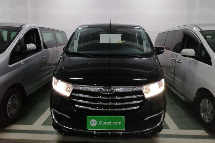 Used JAC Refine M3 2023 PLUS 1.8L 7/8-seater Elite Edition