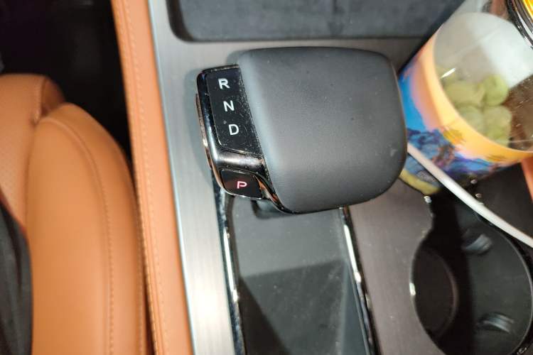 Used Polestones 01 2023 All-Purpose 7-Seater Version
