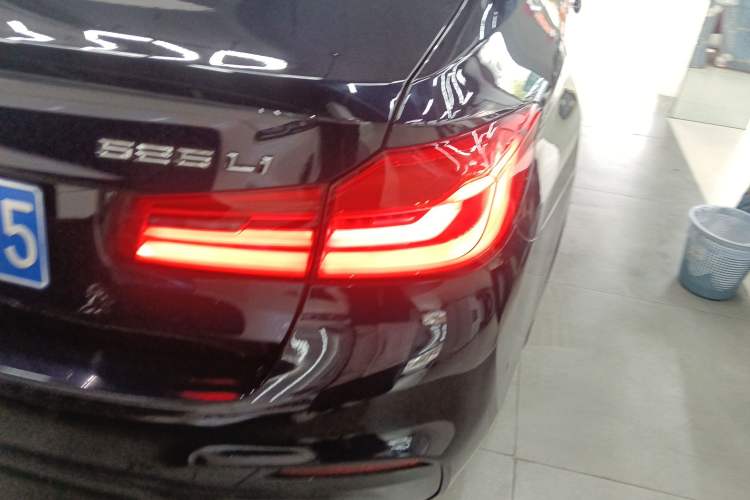 Used BMW 5 Series 2020 525Li M Sport Package