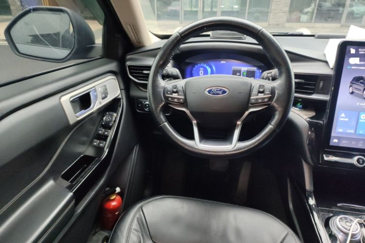 Used Ford Explorer 2020 EcoBoost 285 4x4 Titanium Edition 6 Seats