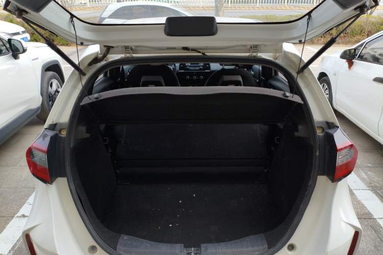 Used Honda Fit 2021 1.5L CVT Trend Edition
