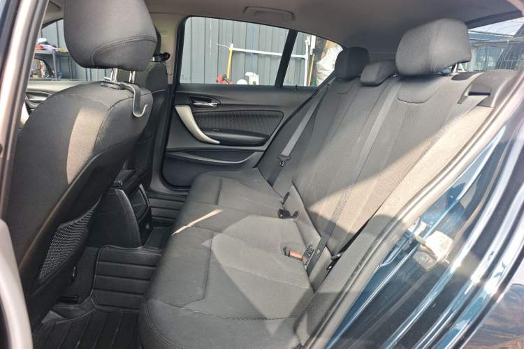 Used BMW 1 Series 2015 118i Leading Model