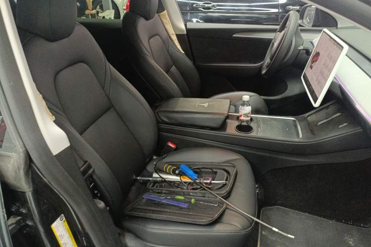 Used Tesla Model Y 2024 Rear-Wheel-Drive Version
