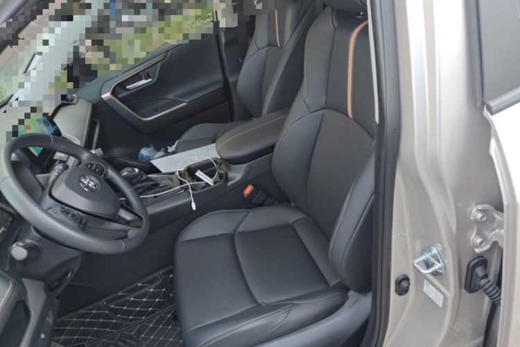 Used Toyota Wildlander 2024 2.0L CVT Two-Wheel Drive Urban Edition
