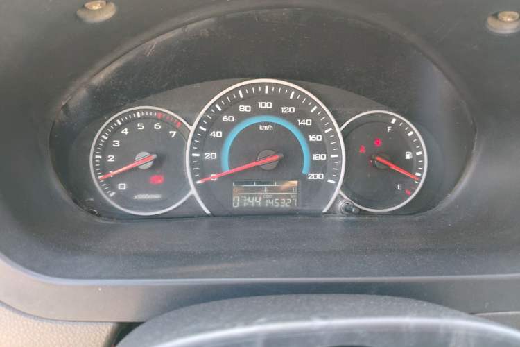 Used Wuling Rongguang V 2016 1.5L Standard Version
