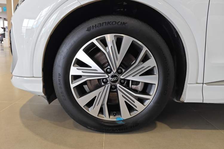 Used Audi Q4 e-tron 2024 40 e-tron Adventure Edition
