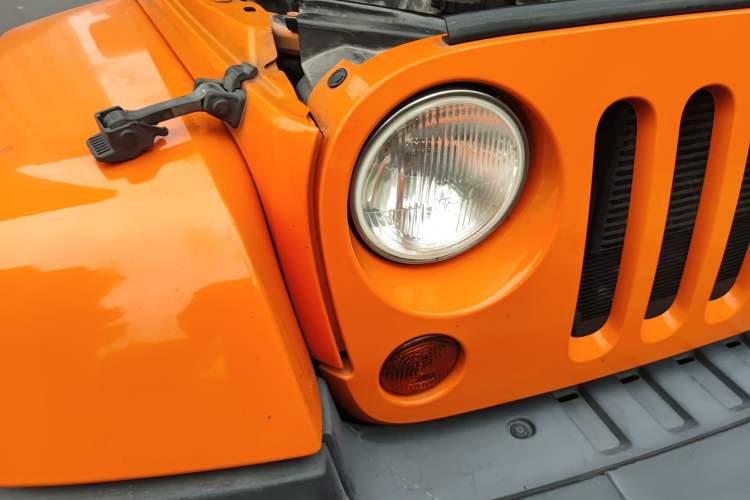 Used Jeep Wrangler 2012 3.6L Sahara Four-Door Edition
