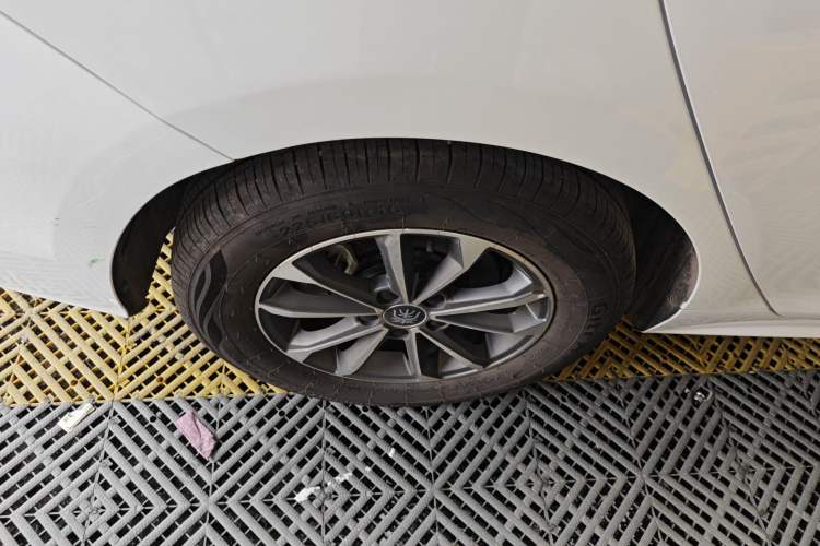 Used BYD Qin PLUS 2024 HONOR Edition DM-i 55KM Leading Model