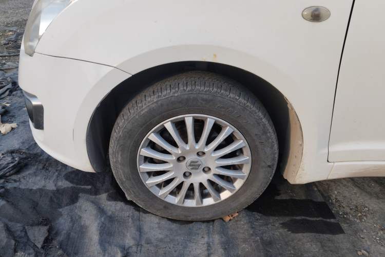 Used Suzuki Swift 2014 1.3L Manual Standard Edition