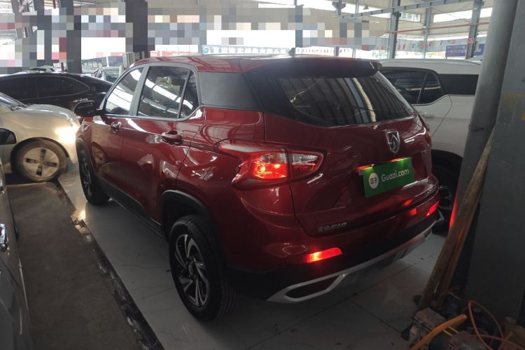 Used Baojun 510 2017 1.5L manual Comfort trim