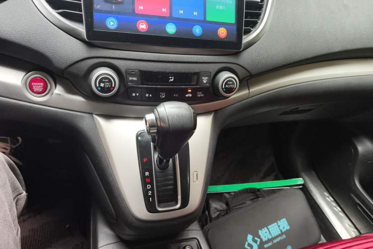 Used Honda CR-V 2013 2.4L four-wheel drive luxury version Gear Lever
