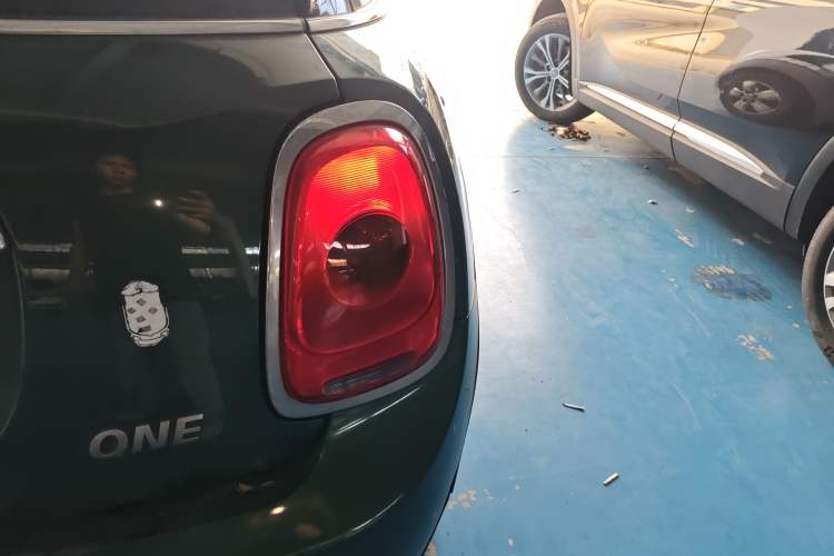 Used MINI 2016 1.2T ONE Five-Door Edition Right Rear Taillight
