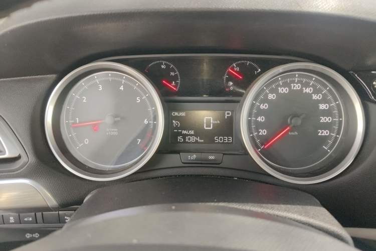 Used Peugeot 408 2015 1.2T Automatic Luxury Edition Instrument Cluster