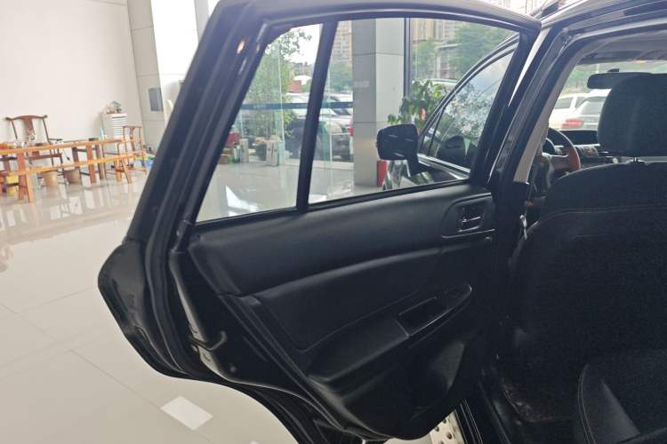 Used Subaru XV 2014 2.0i Comfort Edition
